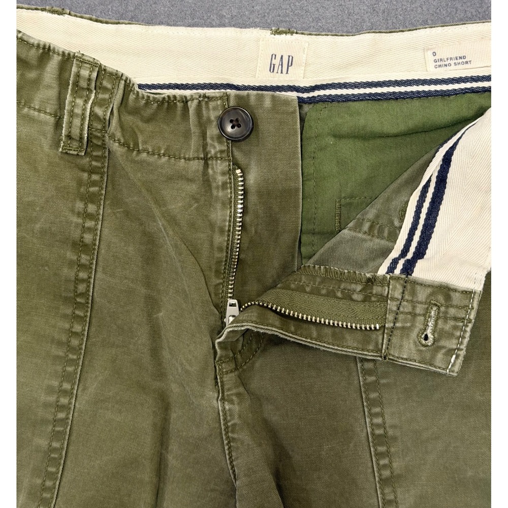Gap Girlfriend Chino Shorts Womens sz 0 Army Green Utility summer weekend casual - Picture 3 of 6